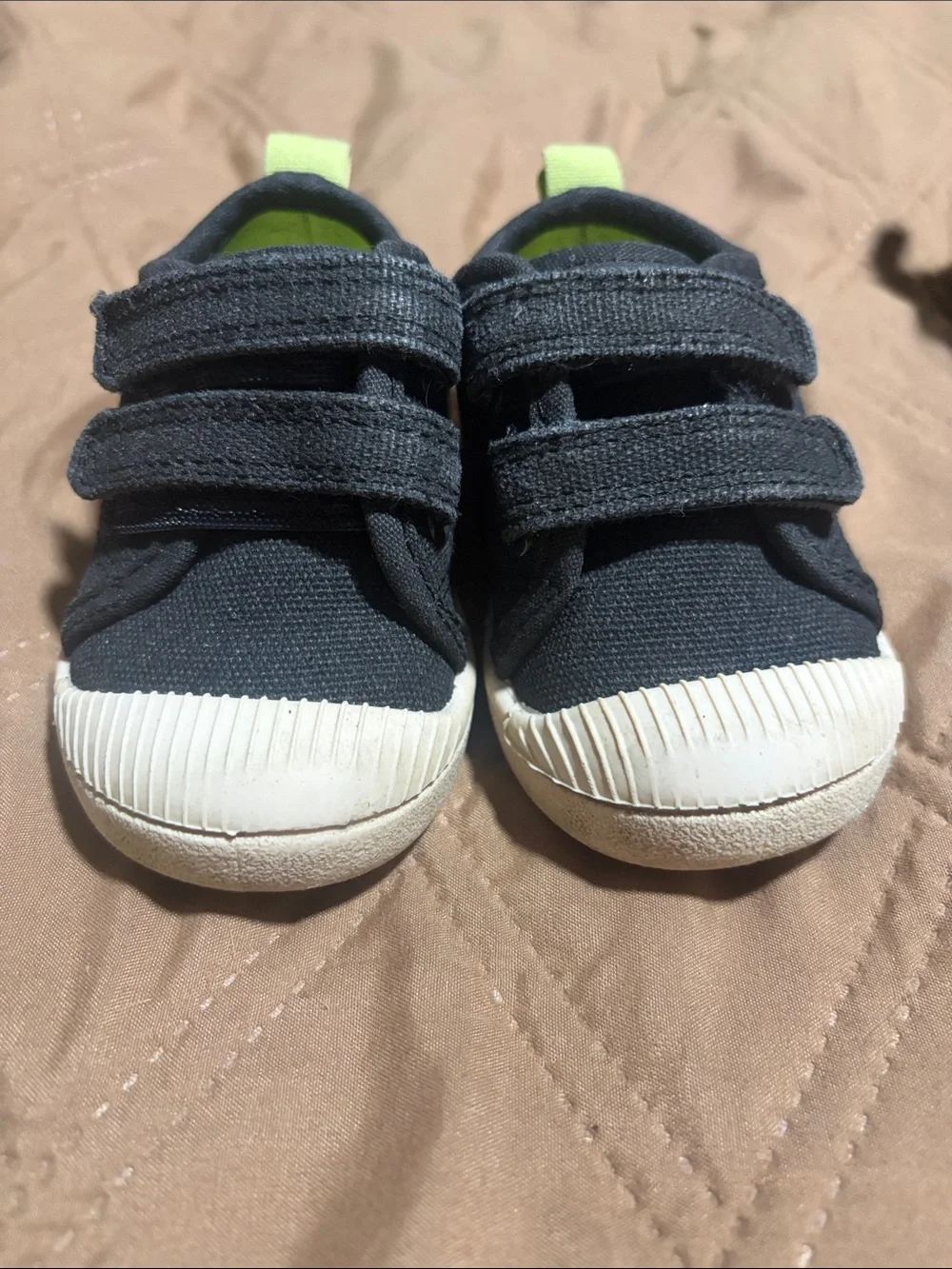Bundle- Toddler Sneakers size 4